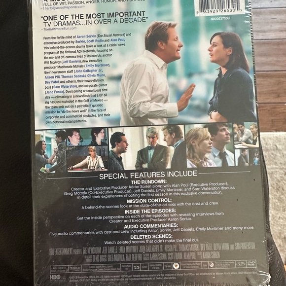UNOPENED The Newsroom: The Complete First Season DVD - Picture 2 of 3